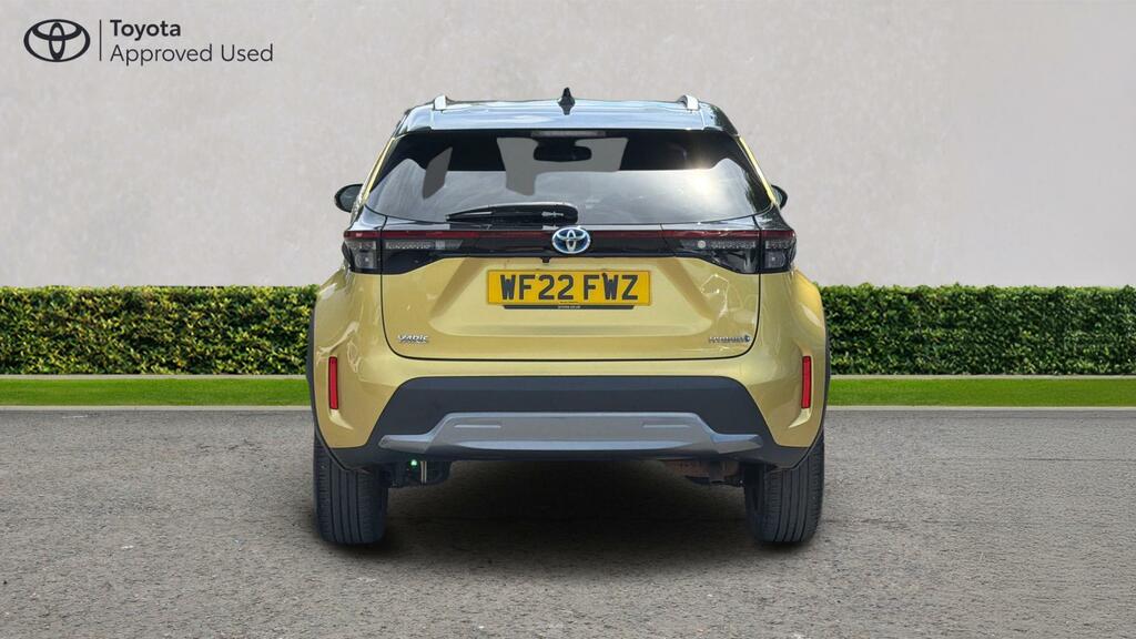 Toyota Yaris Cross Icon Silver #27
