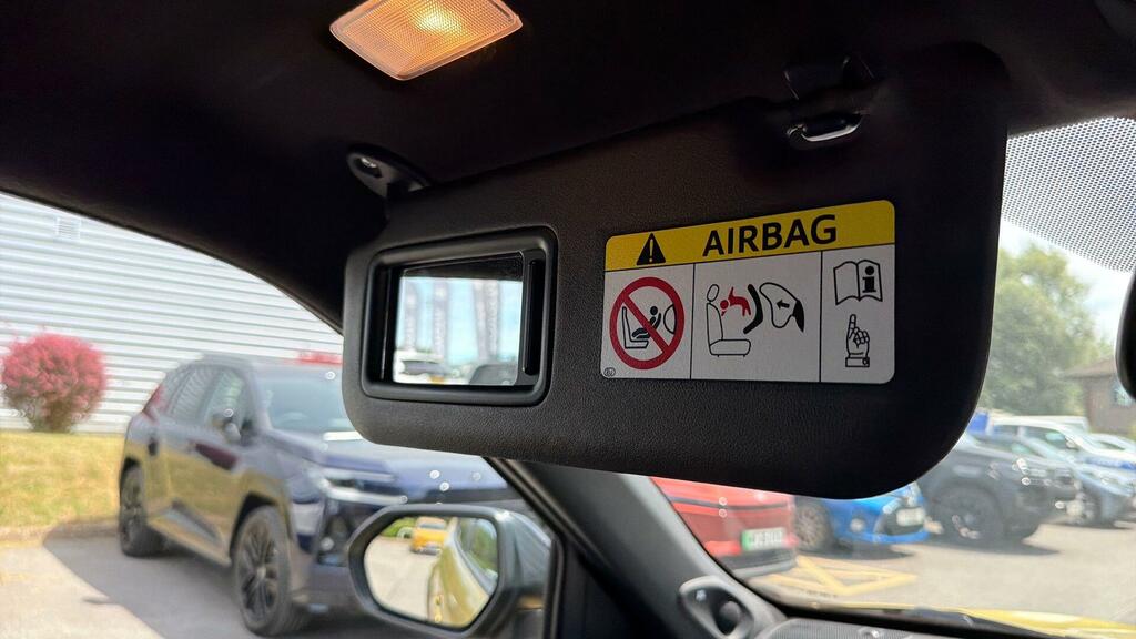 Toyota Yaris Cross Icon Silver #39