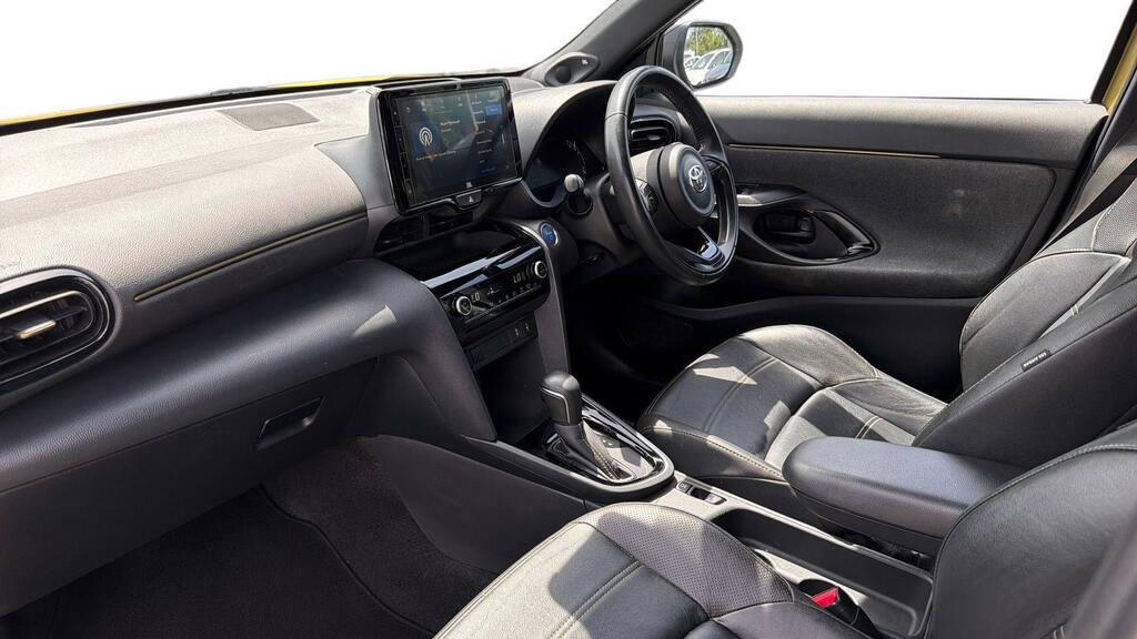 Toyota Yaris Cross 1.5 Vvt-h Premiere Edition E-cvt Euro 6 Ss Gold #5