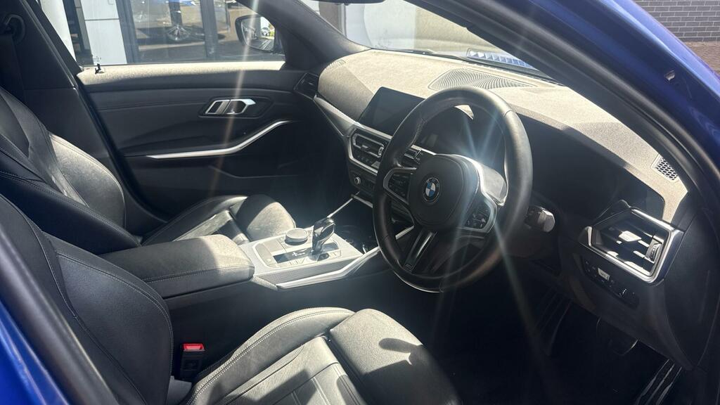 BMW 3 Series 2.0 330I M Sport Saloon Black #6