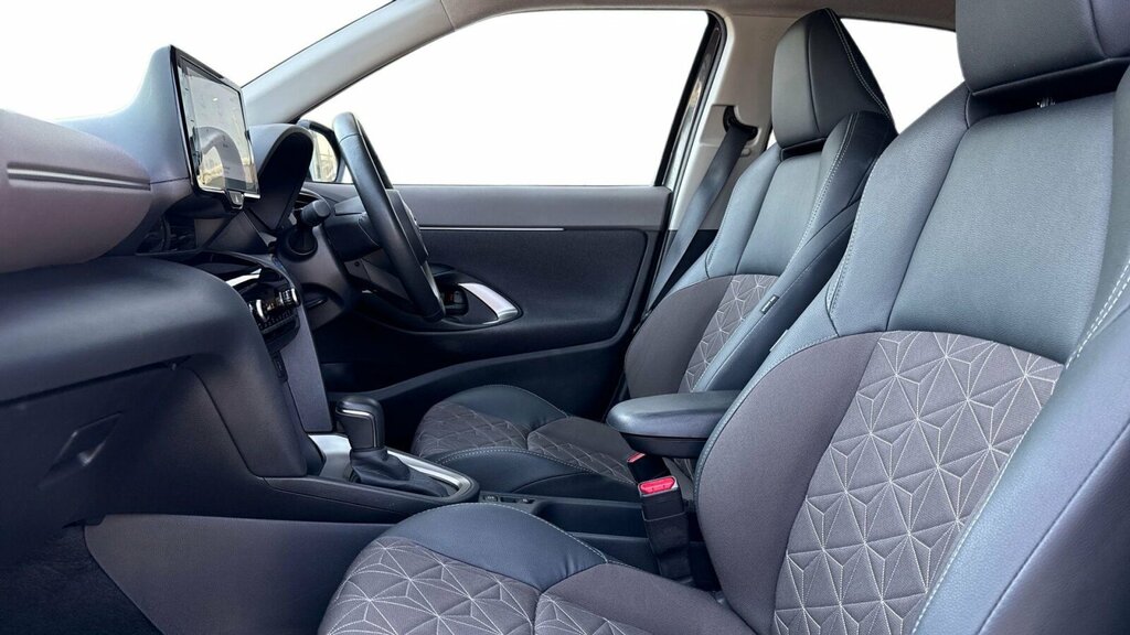 Toyota Yaris Cross 1.5 Vvt-h Excel Suv Hybrid E-cvt Euro 6 CMZ4182 Grey #5