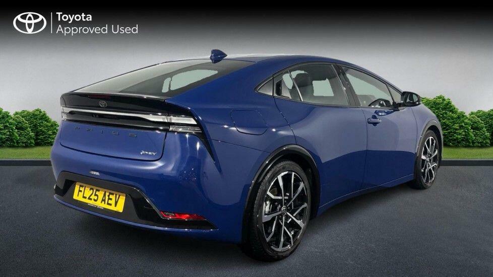 Toyota Prius 2.0 13.6Kwh Excel Cvt Euro 6 Ss  #2