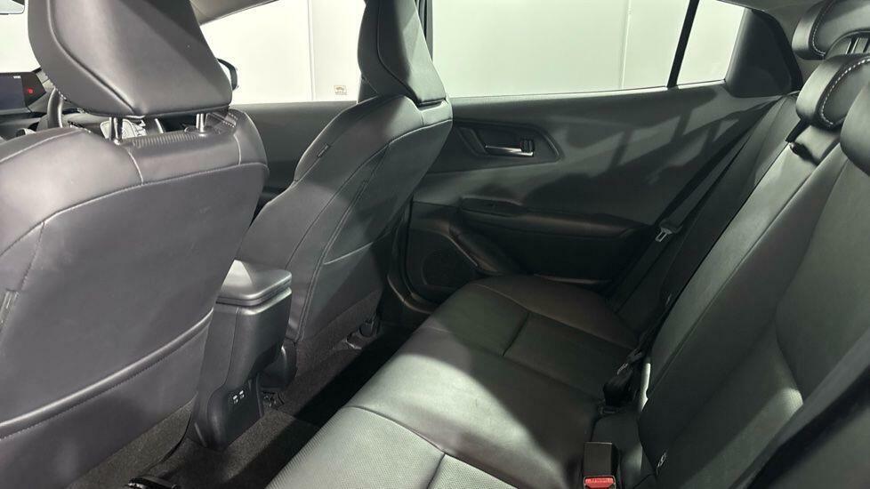Toyota Prius 2.0 13.6Kwh Excel Cvt Euro Red #18