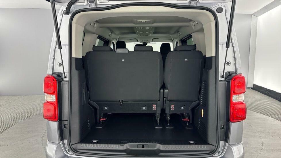 Toyota Proace Verso D-4d L1 Family Black #18