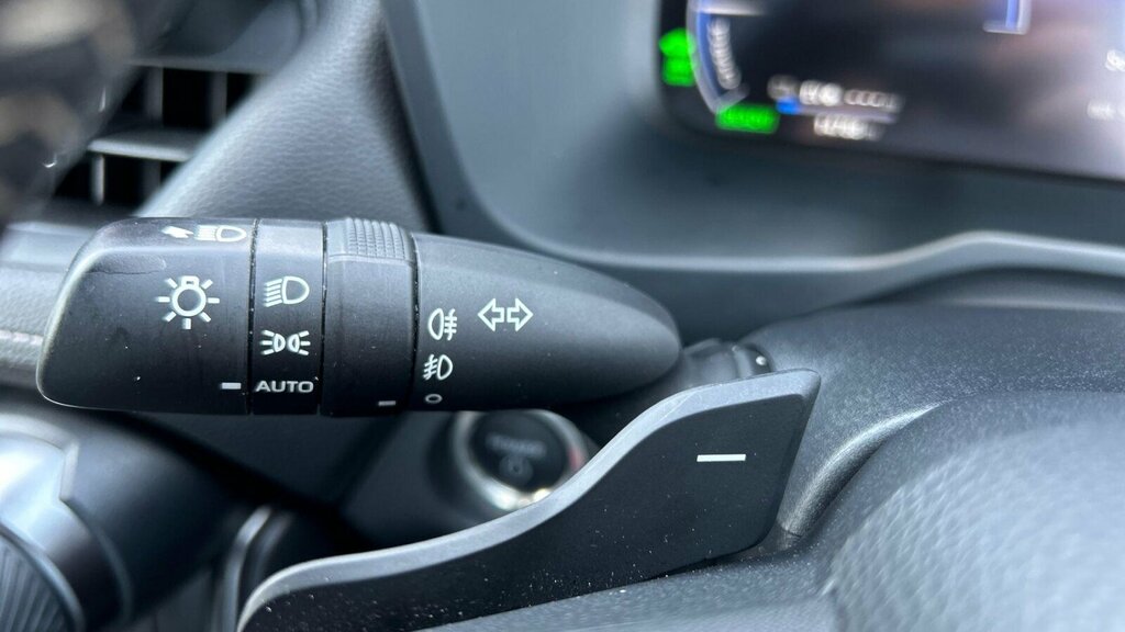 Toyota Rav 4 2.5 Vvt-h 18.1 Kwh Design Cvt 4W... Red #43