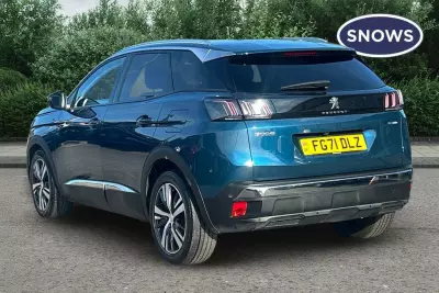 Peugeot 3008 1.2 Puretech Allure Premium Eat8 Black #3