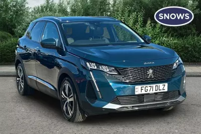 Peugeot 3008 1.2 Puretech Allure Premium Eat8 Black #1