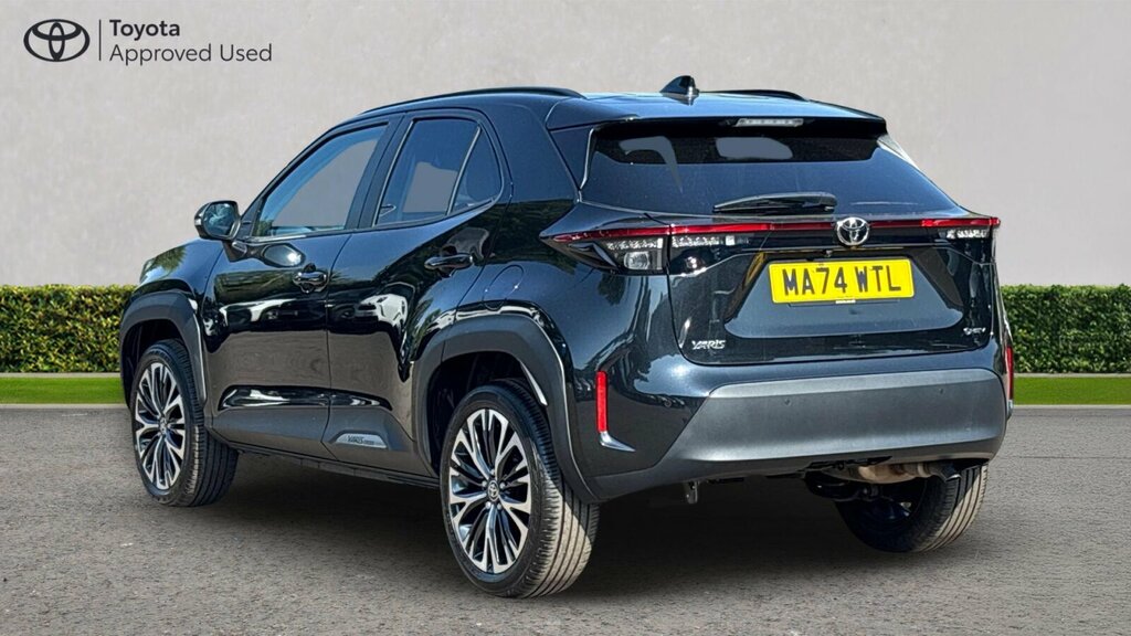 Toyota Yaris Cross 1.5 Vvt-h Excel E-cvt Euro 6 Ss MA74WTL Black #4