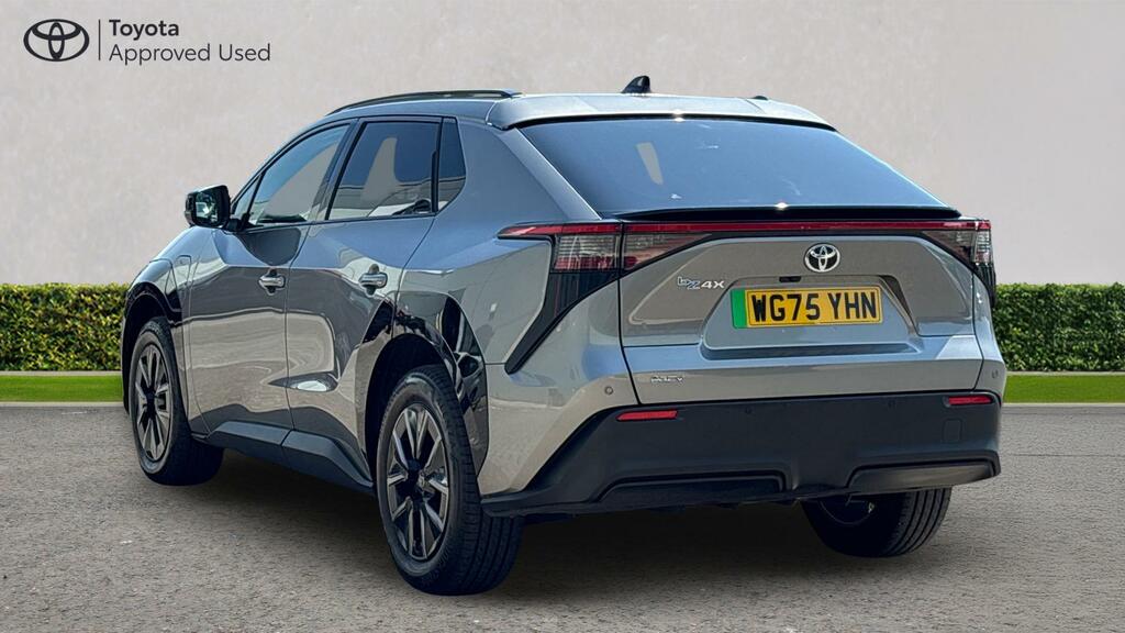 Toyota bZ4X 73.1Kwh Design Silver #4