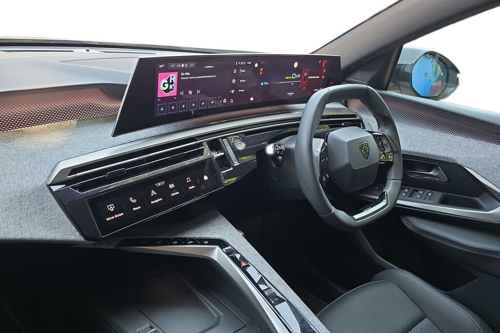 Peugeot 3008 73Kwh Gt Grey #2