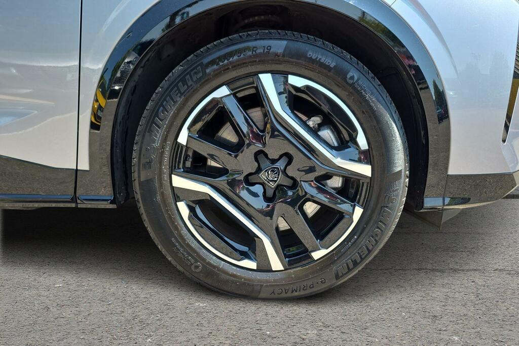 Peugeot 3008 73Kwh Gt Grey #5