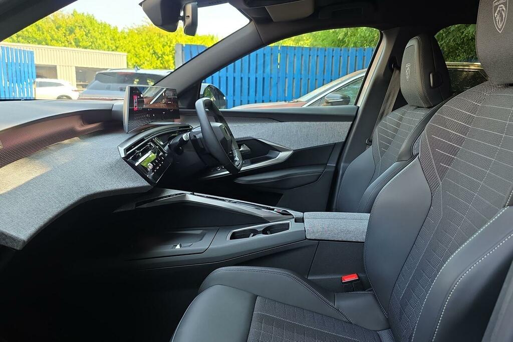 Peugeot 3008 1.2 Hybrid 136 Gt E-dsc6 Blue #39