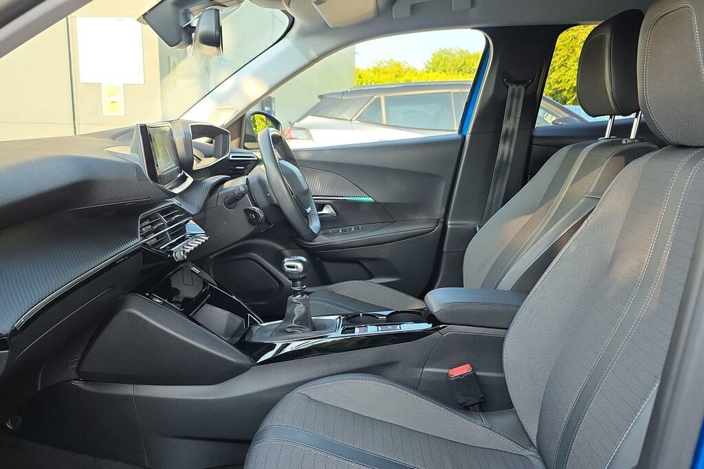 Peugeot 2008 1.2 Puretech Gt Suv Eat Euro 6 Ss 1 #9
