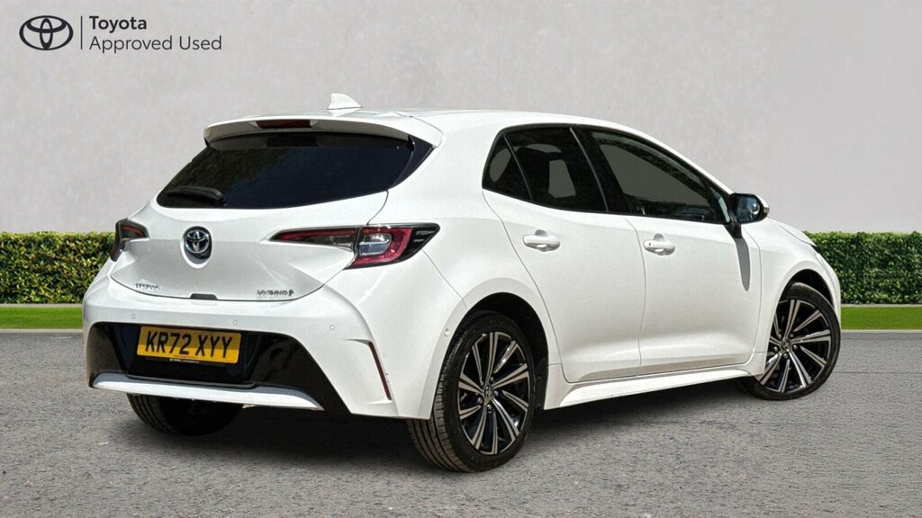 Toyota Corolla 1.8 Vvt-h Design Hatchback Hybrid Cvt E KR72XYY White #2