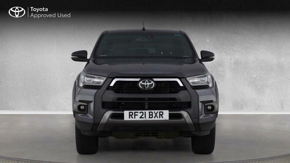 Toyota HILUX 2.8 D-4d Invincible X 4Wd Euro 6 Ss Black #20