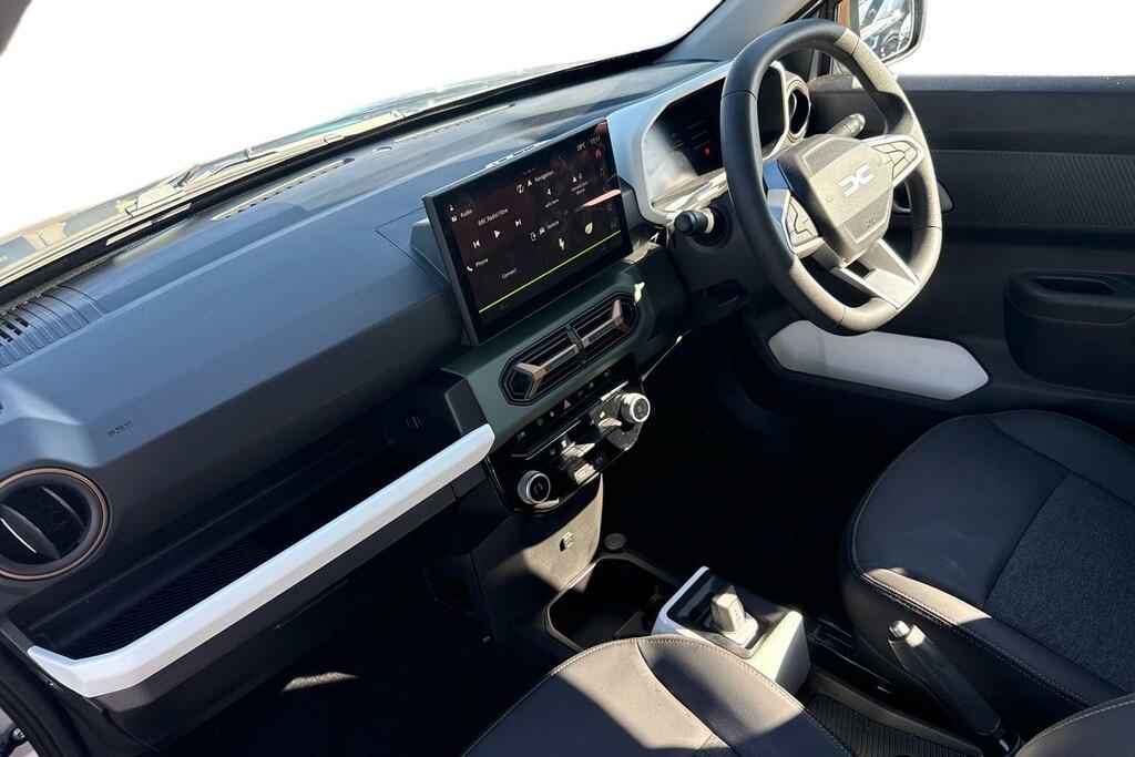 Dacia Spring 100 24.3Kwh Extreme Grey #2