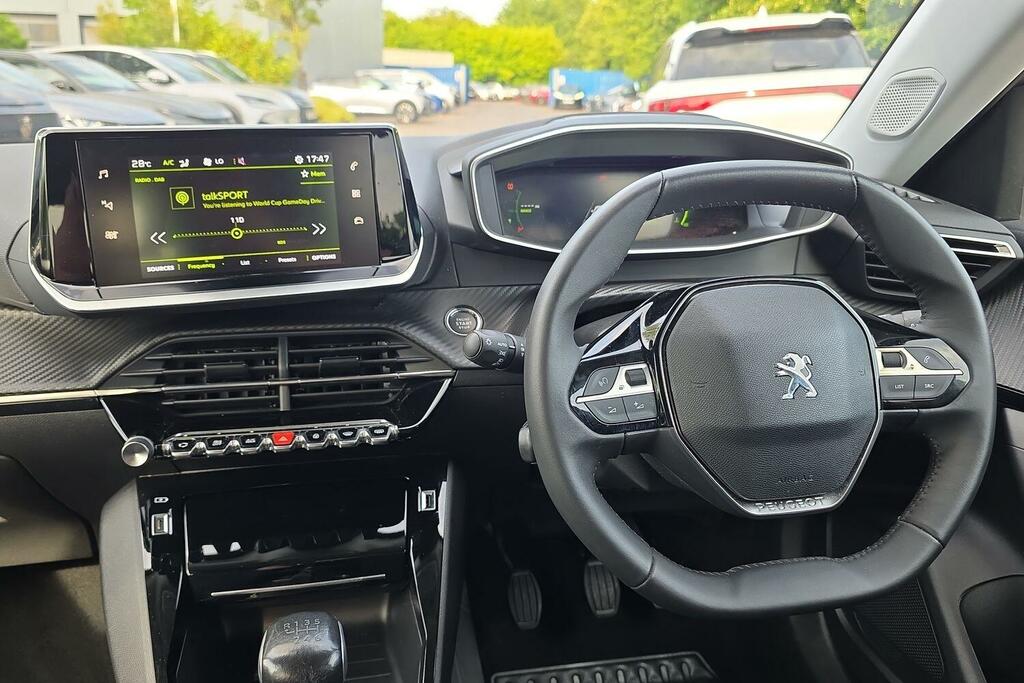 Peugeot 2008 1.2 Puretech Allure Premium Suv Manua Grey #17