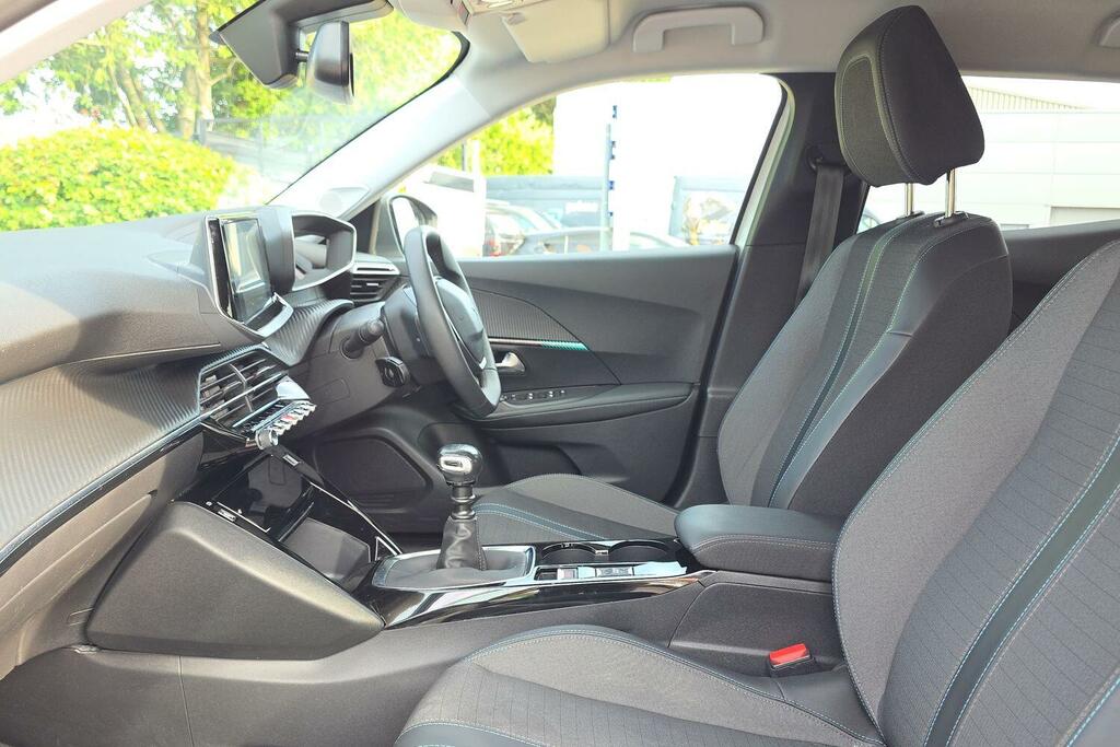 Peugeot 2008 1.2 Puretech Allure Premium Suv Manua Grey #24