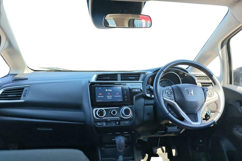 Honda Jazz 1.5 I-vtec Sport Hatchback Euro White #9