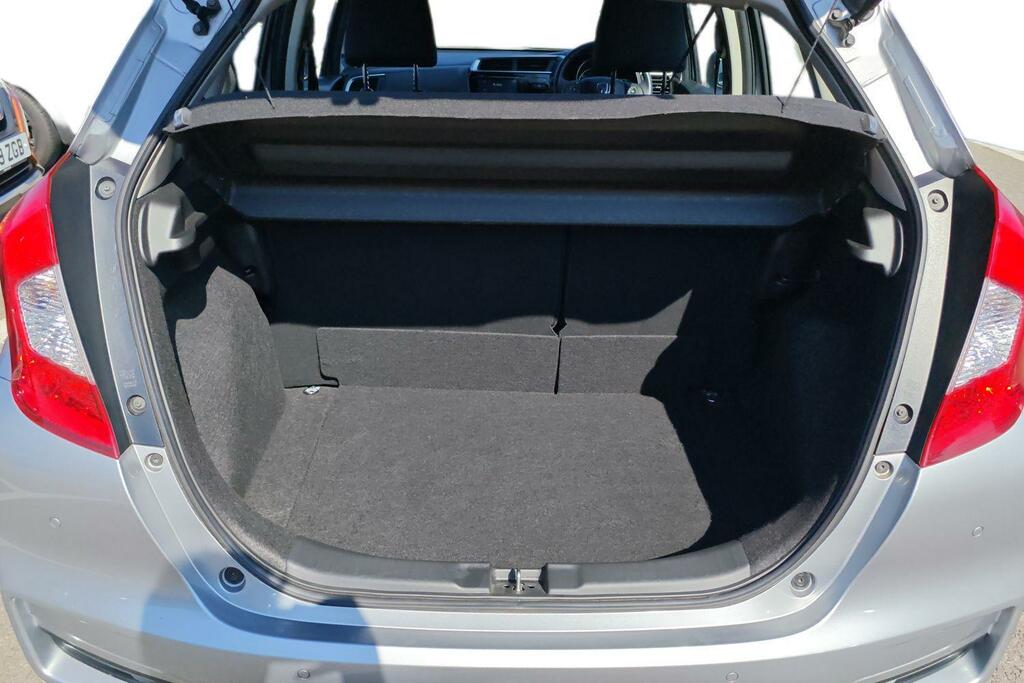Honda Jazz 1.5 I-vtec Sport Hatchback Euro White #20