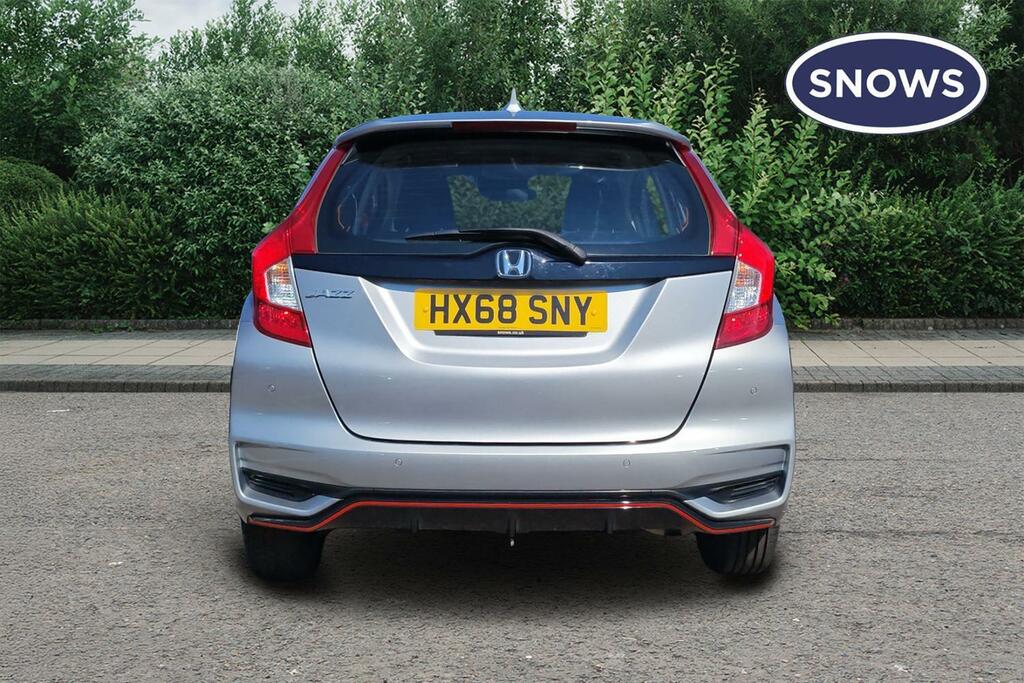 Honda Jazz 1.5 I-vtec Sport Hatchback Euro White #8