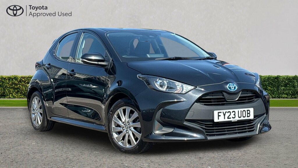 Toyota Yaris 1.5 Vvt-h Icon Hatchback Hybrid E-cvt E Black