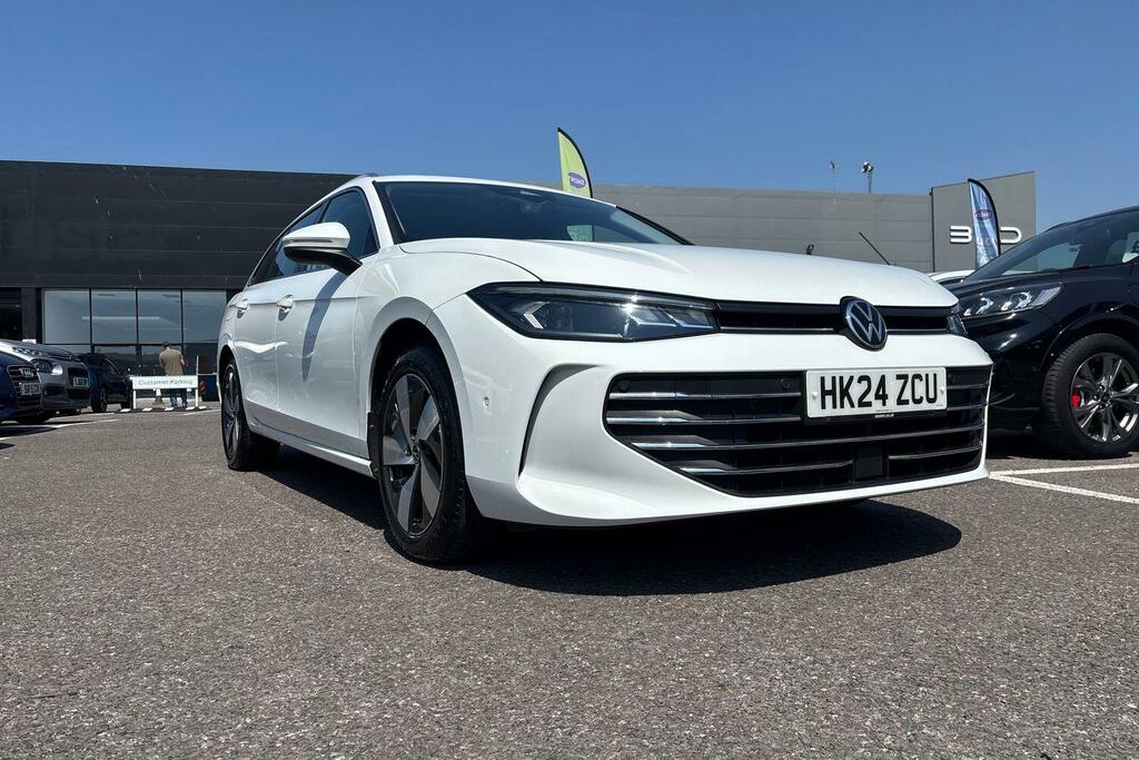 Volkswagen Passat 1.5 Tsi Ehybrid 19.7Kwh R-line Estate P Silver #49