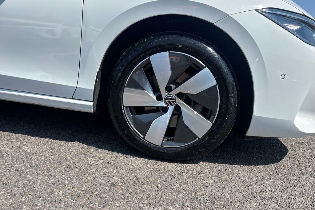 Volkswagen Passat 1.5 Etsi Mhev Life Dsg Euro 6 Ss White #5