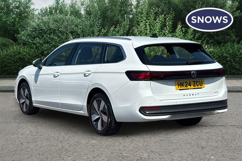 Volkswagen Passat 1.5 Etsi Mhev Life Dsg Euro 6 Ss White #3