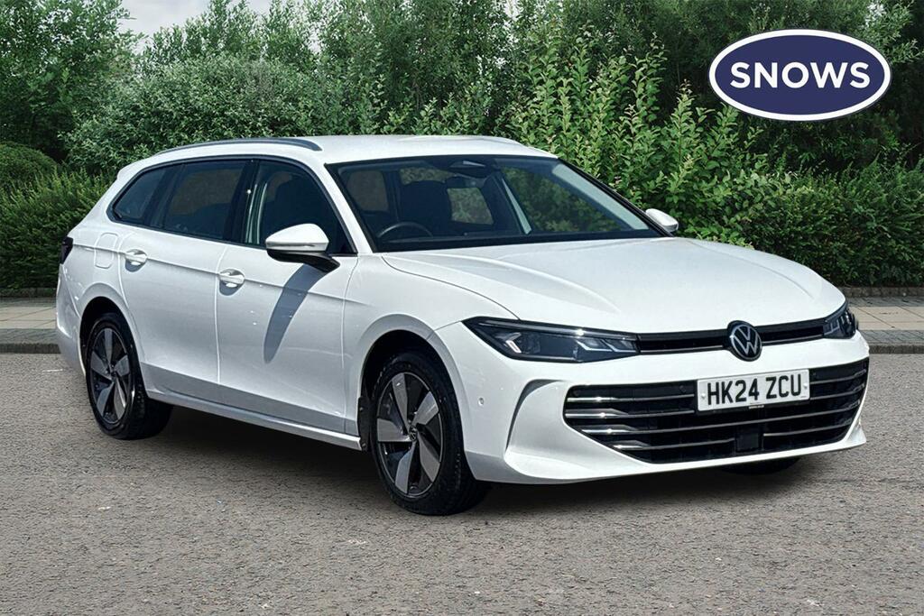 Volkswagen Passat 1.5 Etsi Mhev Life Dsg Euro 6 Ss White
