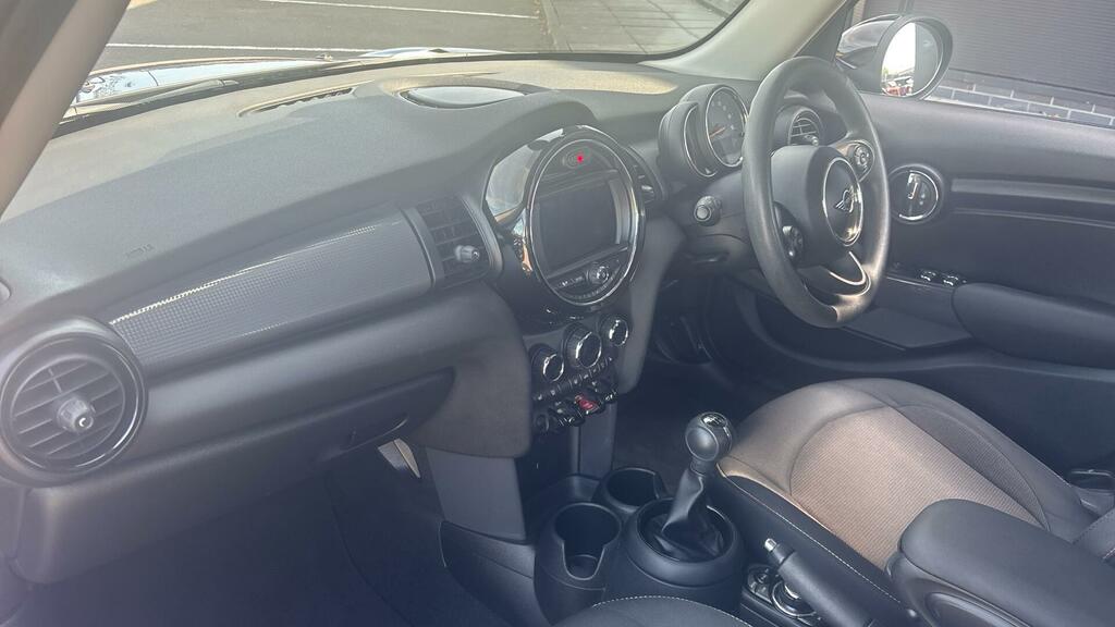Mini Hatch 1.5 Cooper Classic II Silver #7