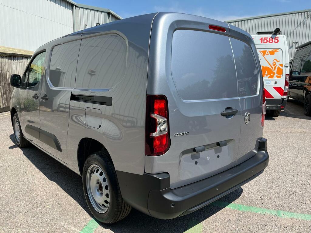 Vauxhall Combo 1.5 Turbo D 100Ps Pro H1 Van Black #13