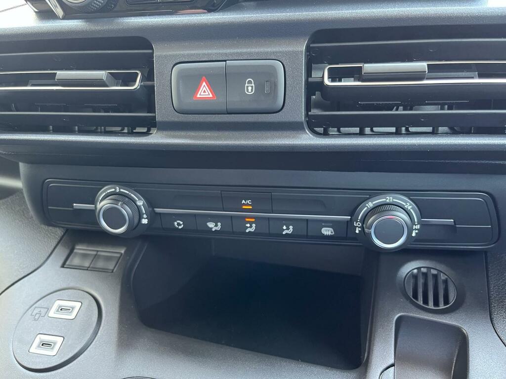 Vauxhall Combo 1.5 Turbo D 100Ps Pro H1 Van Black #22
