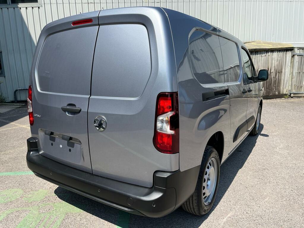 Vauxhall Combo 1.5 Turbo D 100Ps Pro H1 Van Black #14