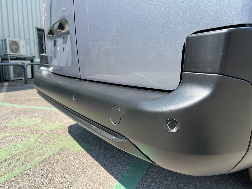 Vauxhall Combo 1.5 Turbo D 100Ps Pro H1 Van Black #16