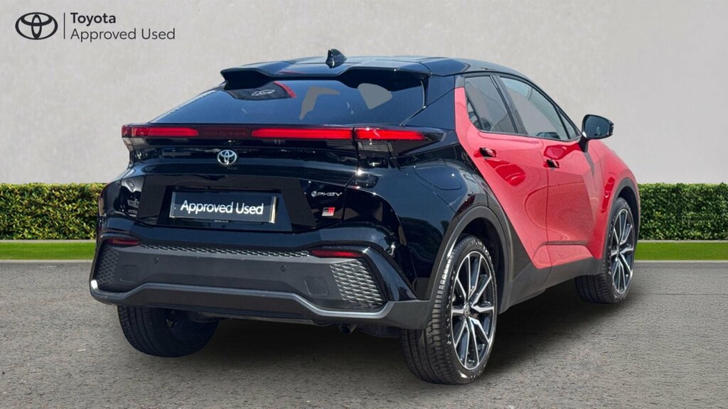 Toyota C-Hr 2.0 Vvt 13.6Kwh Gr Sport Suv Plug-in Hy WP25OCX #2
