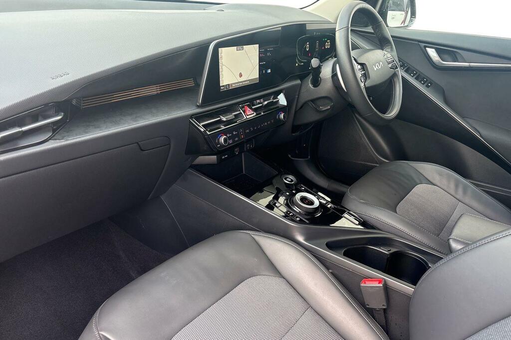 Kia Niro 1.6 Gdi Hev 3 RF23YVS Black #2