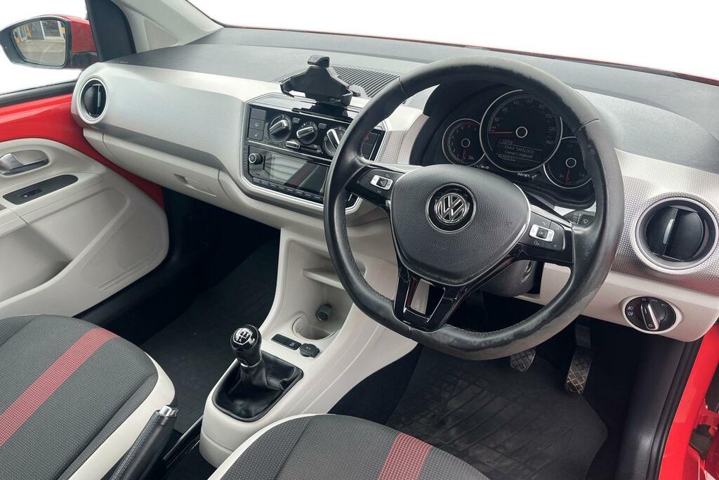 Volkswagen Up 1.0 High Up Euro 6 Ss AD17CXM Red #6