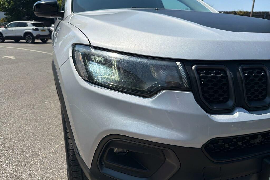 Jeep Compass Suv White #13