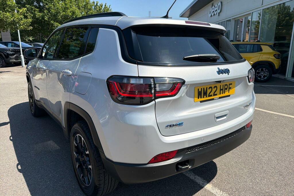 Jeep Compass Suv White #22