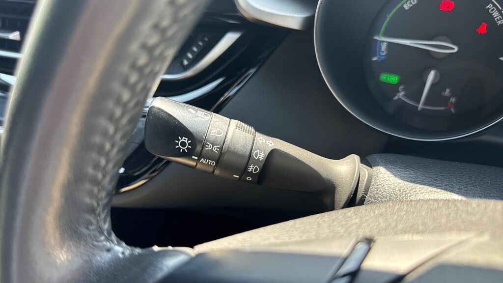 Toyota C-Hr Dynamic Silver #45