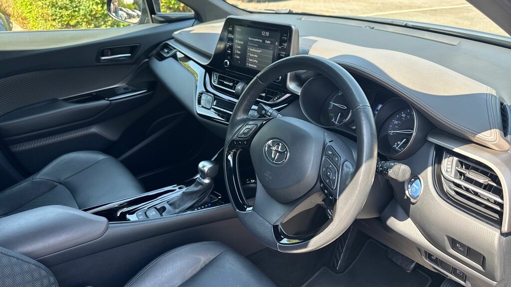Toyota C-Hr Dynamic Silver #7
