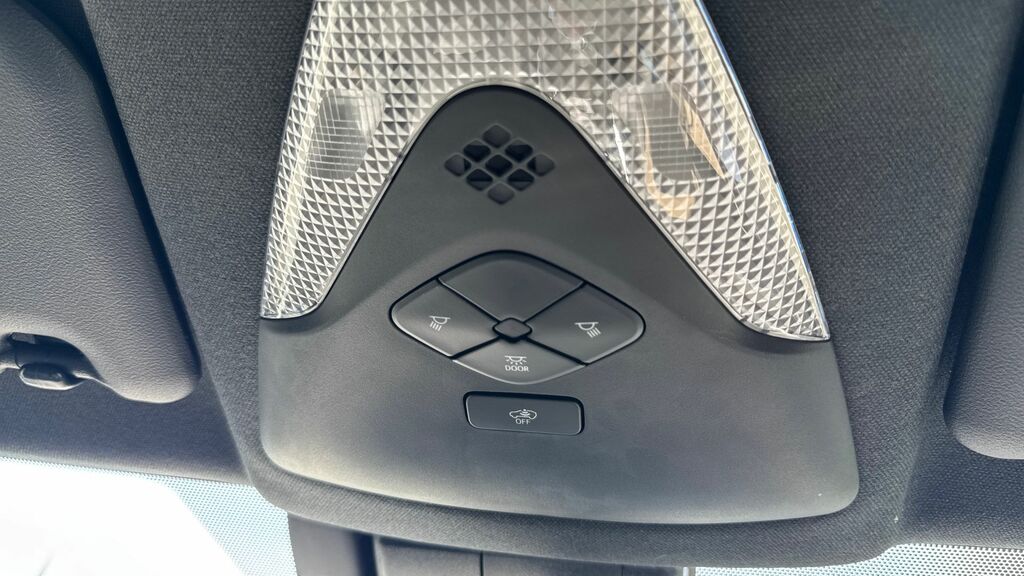 Toyota C-Hr Dynamic Silver #52