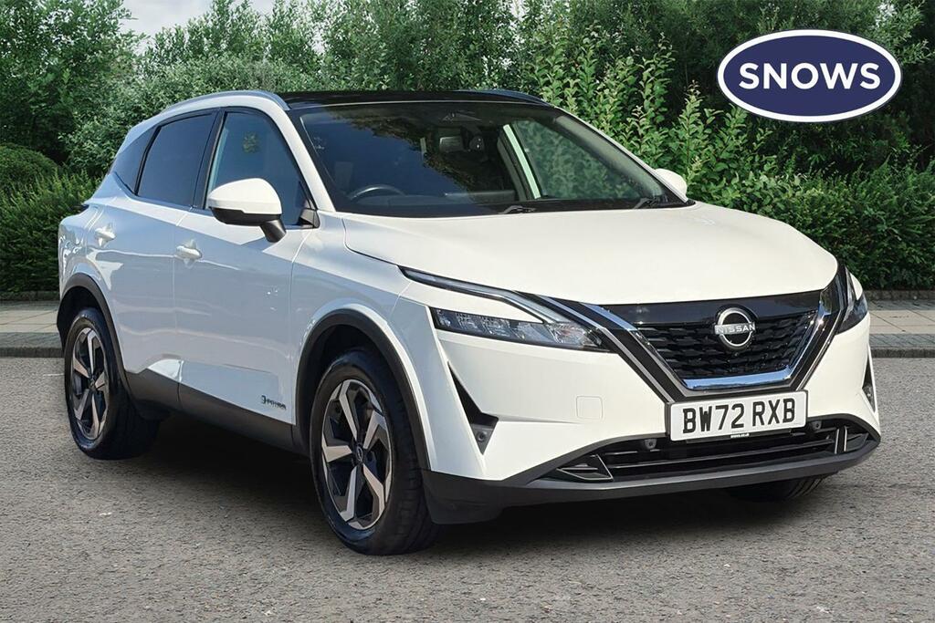 Nissan Qashqai 1.5 H E-power N-connecta Euro 6 Ss White