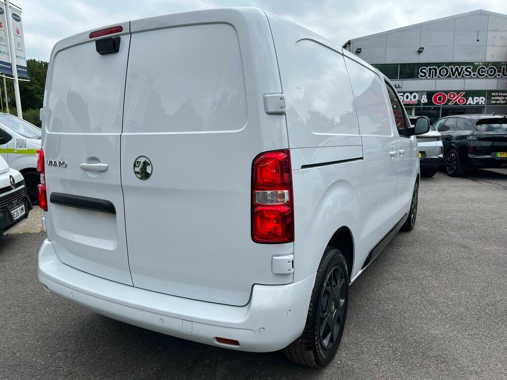 Vauxhall Vivaro Pro White #8