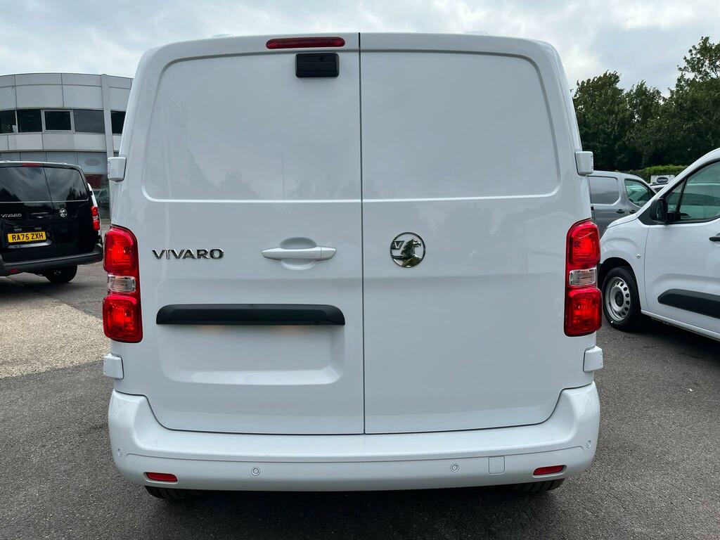 Vauxhall Vivaro Pro White #7