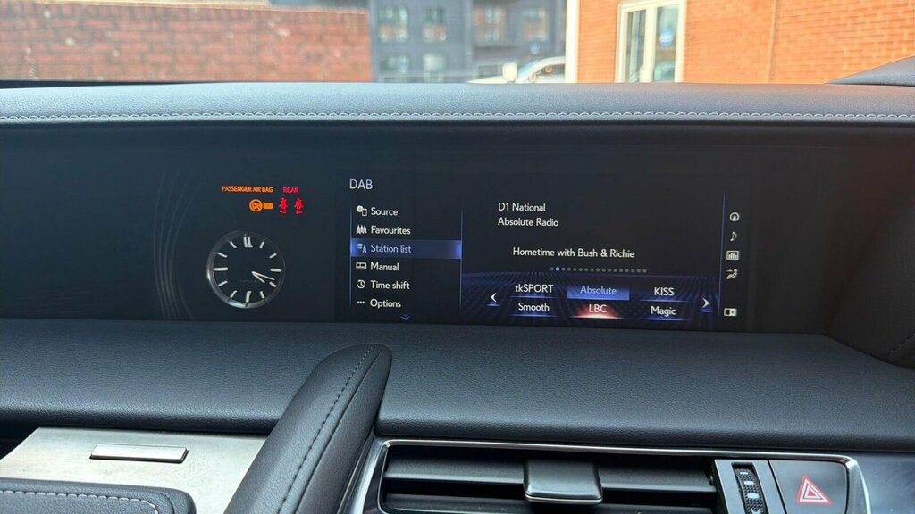 Lexus LC 500 5.0 Sport Mark Levinson White #11