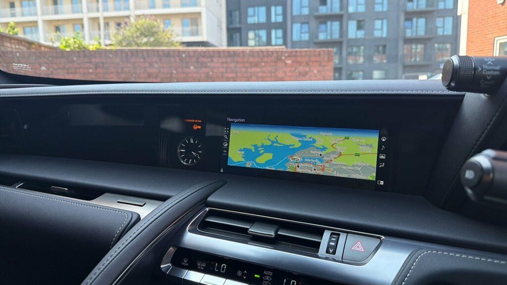 Lexus LC 500 5.0 Sport Mark Levinson White #9