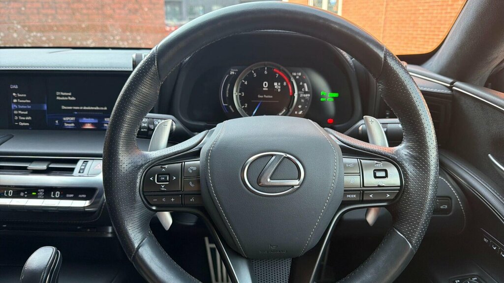 Lexus LC 500 5.0 Sport Mark Levinson White #7