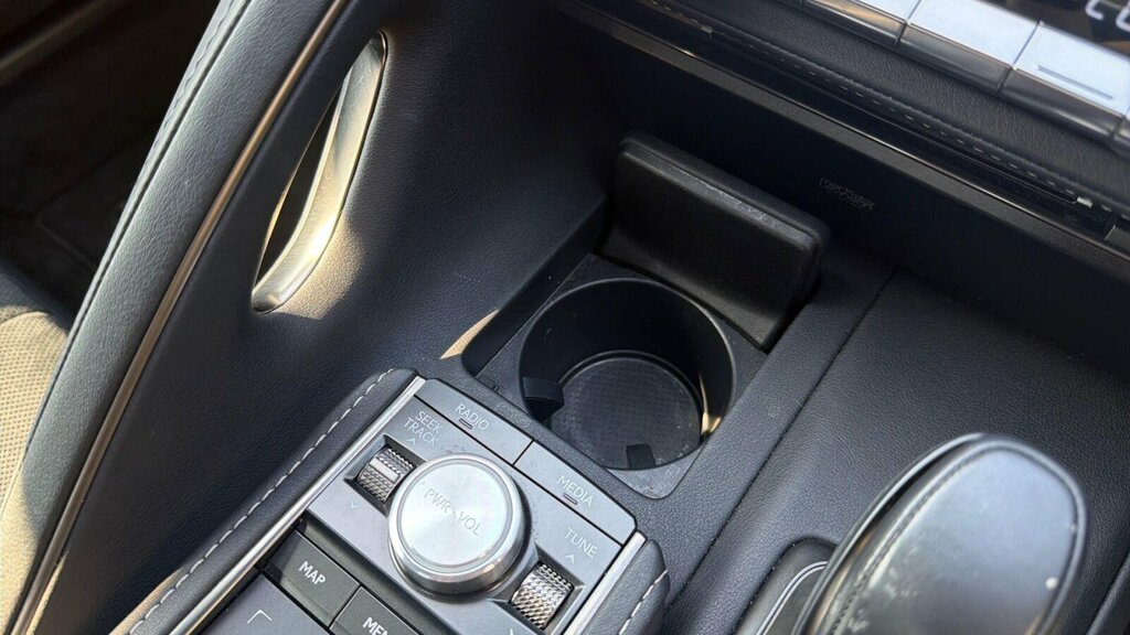 Lexus LC 500 5.0 Sport Mark Levinson White #55